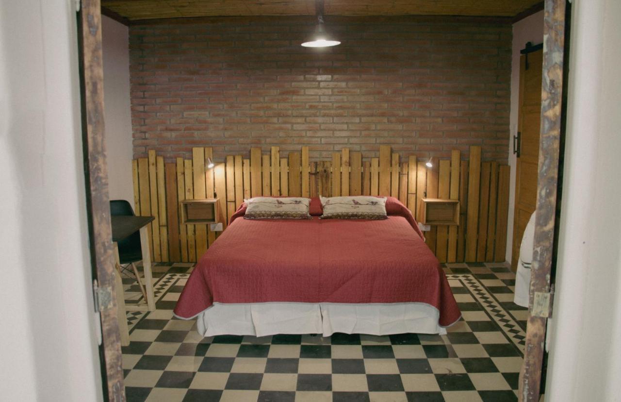 El Alero Bed & Breakfast *